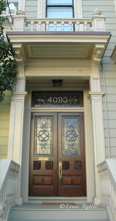 This splendid Victorian front door set with leaded glass windows
